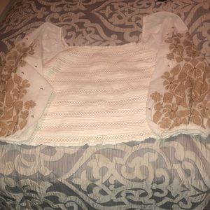 Anthropologie NWT Size 3 X blouse white and gold